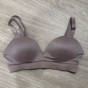 Kindred Bravely Minimalist pumping and breastfeeding bra in lilac stone
